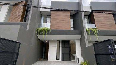 Jual Rumah Terkini area Kutisari, Surabaya LT 102 m2
