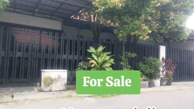 Jual Rumah Nyaman di Surabaya Kota, Surabaya - LT 209m²