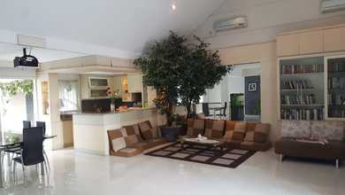 Hunian Elite di Kawasan Surabaya Kota, Surabaya, LB 810m², Harga 9 Miliar