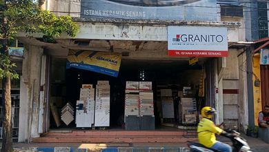 Toko Di Jalan Nasional Lokasi Strategis Pusat Keramaian