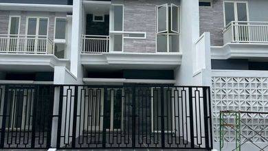 Jual Rumah Bagus Luas 72 m2 area Jemursari, Surabaya