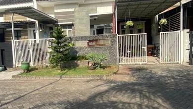 Jual Rumah Nyaman di Menganti, Gresik - LT 160m²
