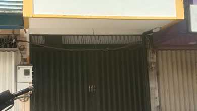 Rumah Sewa Nyaman Lokasi Ambengan, Surabaya, LB 270m²