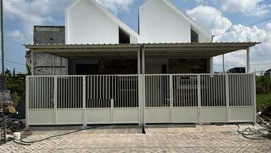 Rumah Dijual di Wonorejo, Surabaya, LB 52m², Harga Kompetitif!