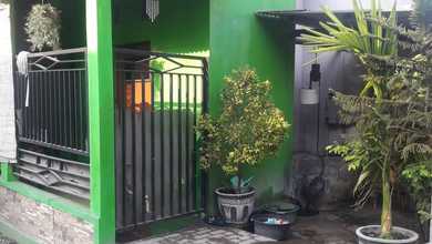 Rumah Sederhana Harga Hemat di Surabaya Kota, Surabaya, LB 150m²
