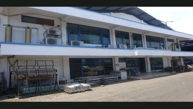Gudang Jl Dumar Industri Asemrowo Via Lelang