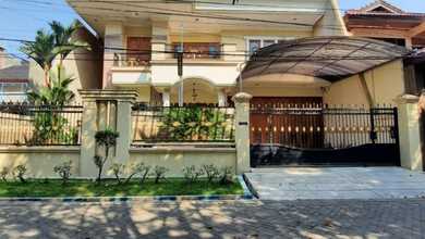 Rumah Area Luxury Manyar, Surabaya - Harga Menarik 7 Miliar