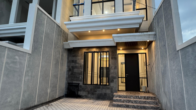 Rumah Dijual di Wonorejo, Surabaya, LB 150m², Harga Terbaik!