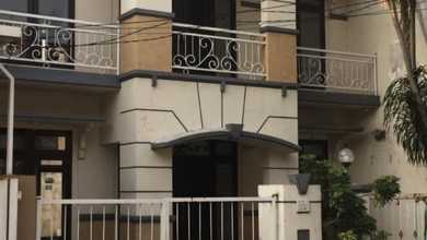 Rumah Sewaan Murah di Wiyung, Surabaya, 4 KT, Harga 45 Juta /tahun