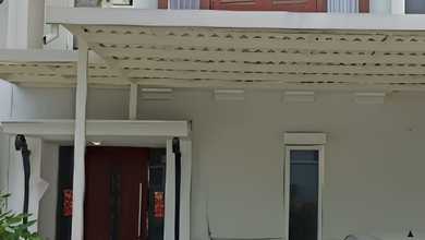 Rumah Siap Pakai di Area Kebraon, Surabaya, LT 140m²