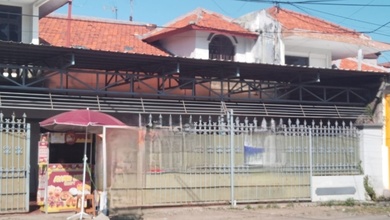 Rumah Area Luxury Manyar, Surabaya - Harga Terbaik 4,5 Miliar