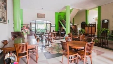 Di Jual Hotel Griyo Mulyo Jl. Achmad Jais Surabaya
