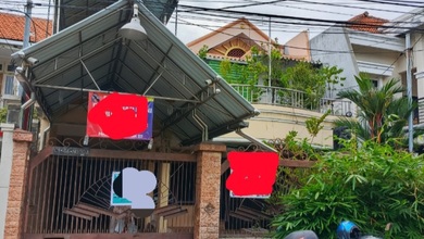 For Sale rumah Premium di Nginden, Surabaya - LT 270m²