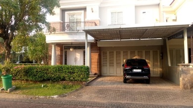 Dijual rumah Premium di Lakarsantri, Surabaya - LT 434m²