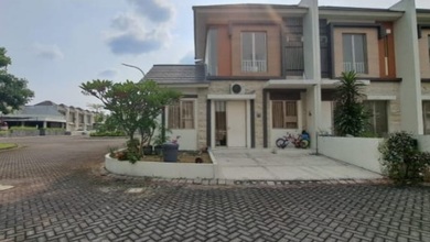 Rumah Dijual di Menganti, Surabaya, LB 110m², Harga Terbaik!