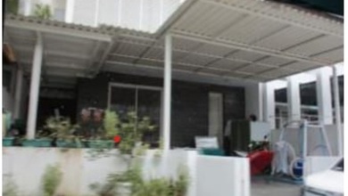 Kesempatan Rumah di Wiyung, Surabaya, LB 150m², Harga 1,82 Miliar