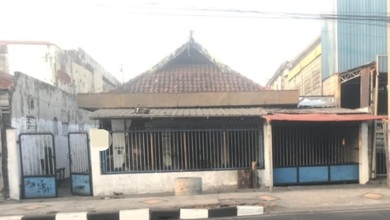 Kesempatan Eksklusif, rumah Mewah di Kenjeran, Surabaya, LB 388m²