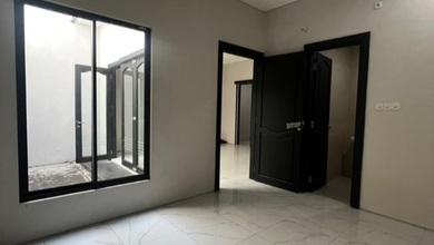 Rumah Area Premium Sidoarjo, Sidoarjo - Harga Terbaik 2,6 Miliar