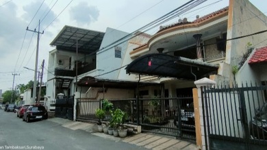 Dijual Rumah Strategis di Tambaksari, Surabaya - LT 242m²