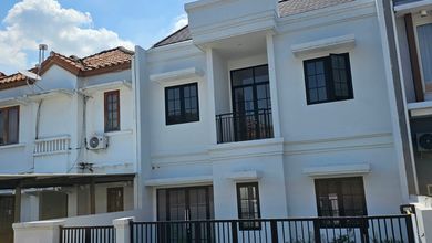 Rumah Area Luxury Lakarsantri, Surabaya - Harga Menarik 3,3 Miliar