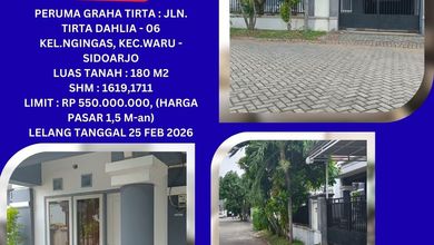 Jual Rumah Strategis di Waru, Sidoarjo - LT 180m²