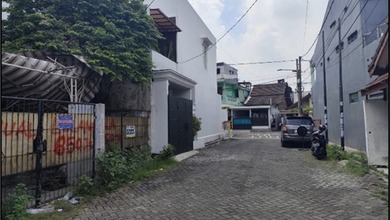Dijual Rumah Strategis di Rungkut, Surabaya - LT 112m²