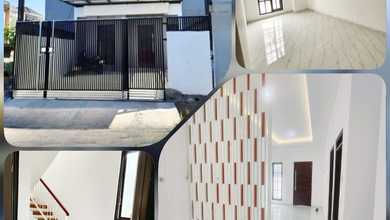 Kesempatan Rumah di Sambikerep, Surabaya, LB 100m², Harga 1,25 Miliar