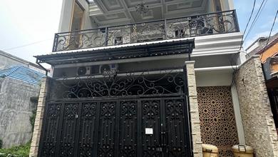 Dijual Rumah Strategis di Benowo, Surabaya - LT 102m²