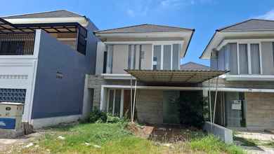 Rumah Siap Pakai di Area Krian, Sidoarjo, LT 162m²