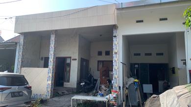 Rumah Minimalis Harga Ekonomis di Candi, Sidoarjo, LB 50m²