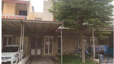 Rumah Dijual di Taman, Sidoarjo, LB 100m², Harga Kompetitif!