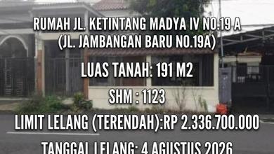 Rumah Siap Pakai di Kawasan Ketintang, Surabaya, LT 191m²