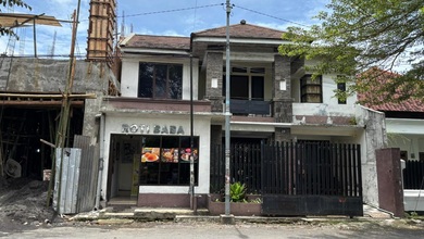 Rumah Dijual di Kaliwates, Jember, LB 270m², Harga Kompetitif!