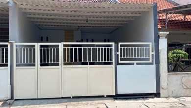 Rumah Siap Huni di Area Medokan Ayu, Surabaya, LT 104m²