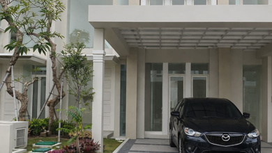 Hunian Elegan di Tandes, Surabaya, 3 KT, LT 144m²