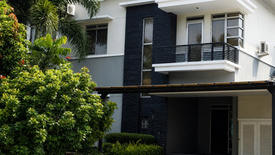 Rumah Mewah di Kota Baru Parahyangan, Bandung, 5 Kamar Tidur, LT 300m²