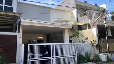 Hunian Favorit di Mulyosari, Surabaya, 4 KT, Harga 2,5 Miliar