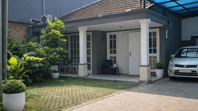 Rumah Area Premium Bekasi Timur, Bekasi - Harga Terbaik 8,5 Miliar