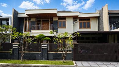 For Sale rumah Premium di Bojongloa Kidul, Bandung - LT 510m²