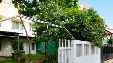 Rumah Elite di Kawasan Tebet, Jakarta Selatan, LB 100m², Harga 3,1 Miliar