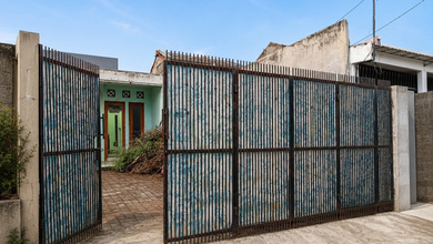 Rumah Dijual di Bekasi Barat, Bekasi, LB 70m², Harga Kompetitif!