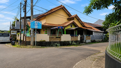 Hunian Mewah di Kawasan BSD, Tangerang Selatan, LB 180m², Harga 3,5 Miliar