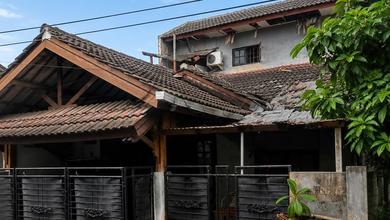 Jual Rumah Strategis di Pesanggrahan, Jakarta Selatan - LT 100m²