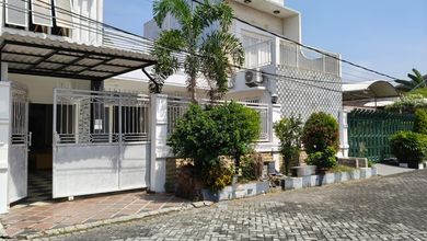 Rumah Area Premium Surabaya Kota, Surabaya - Harga Menarik 4,1 Miliar