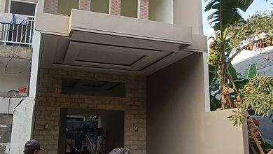 Jual Rumah Strategis di Surabaya Kota, Surabaya - LT 64m²