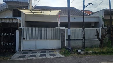 Properti Siap Huni di Kawasan Gubeng, Surabaya, LT 160m²
