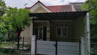 Promo Rumah di Waru, Sidoarjo, LB 120m², Harga 900 Juta