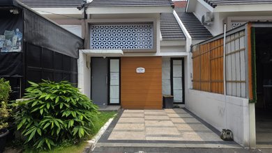 Jual Rumah Siap Huni di Menganti, Gresik, 2 Kamar Tidur, Penawaran Terbaik