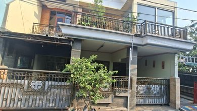 Rumah Minimalis Harga Ekonomis di Driyorejo, Gresik, LB 200m²