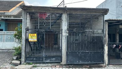 Rumah Nyaman Lokasi Pakal, Surabaya, LT 101m², Harga 220 Juta